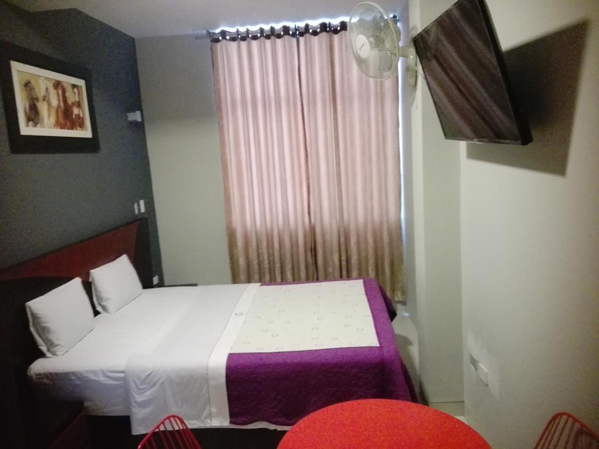 Hotel Vicente de la Vega Chiclayo Buitenkant foto