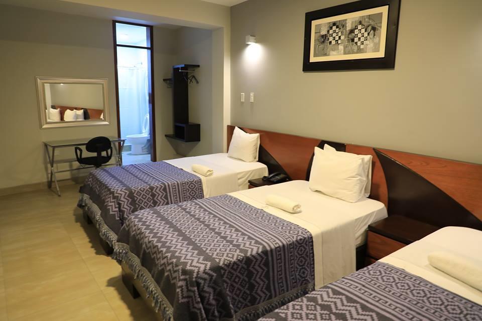 Hotel Vicente de la Vega Chiclayo Buitenkant foto